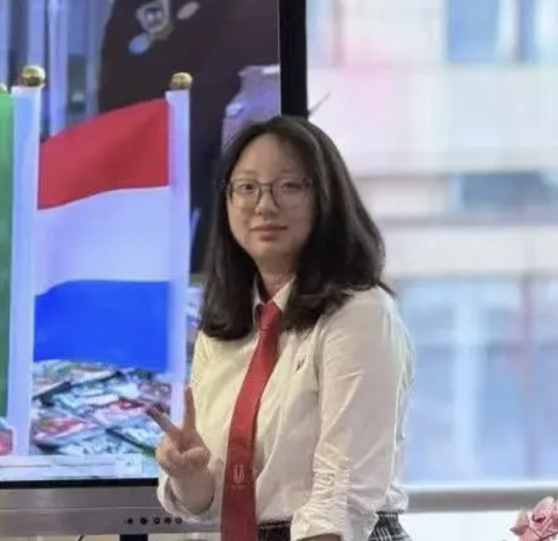 2025 Graduates｜Claire Deng：找到热爱坐标，舞台“造梦师”的多元艺术探索之旅